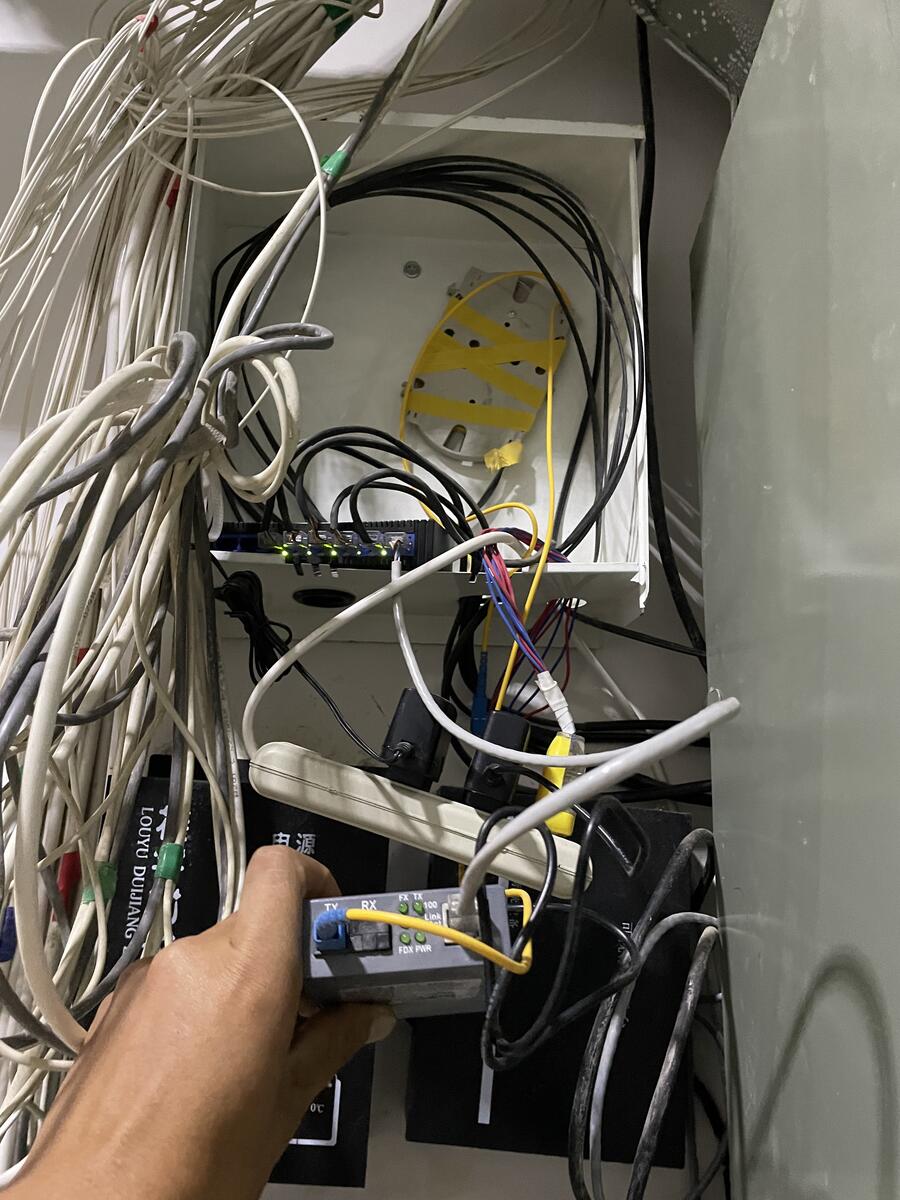 云南安宁市工业园区工厂监控与车牌识别道闸安装指南：草铺·禄脿·太平厂区安防与13%专票解析