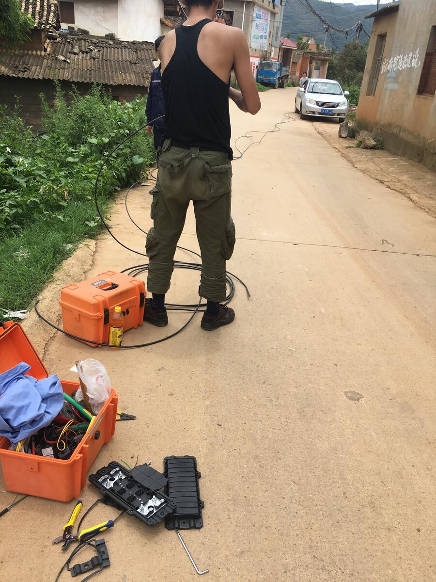 昆明杨林大树营政务办公区监控系统检修与维护工程现场实拍