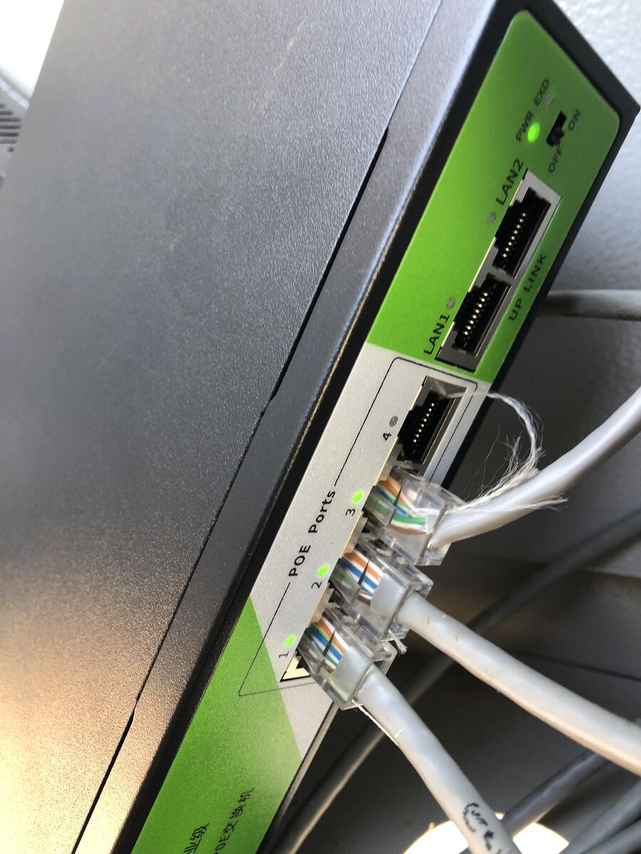 昆明杨林龙保农贸市场全覆盖视频安防监控安装工程现场实拍