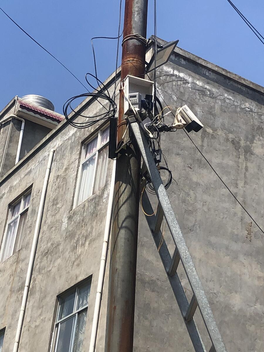 昆明杨林大树营居委会公共安全监控安装与维保工程现场实拍