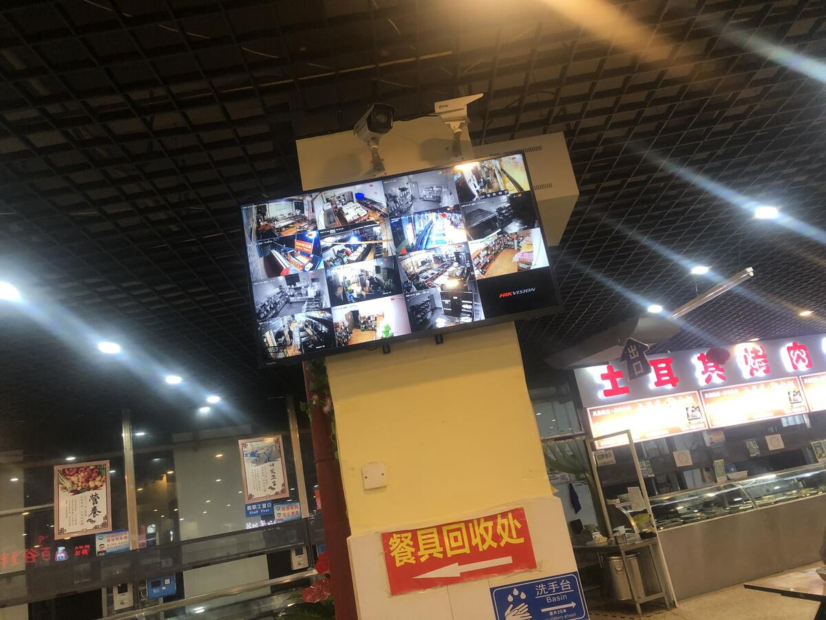 昆明海源学院杨林校区二食堂明厨亮灶食品安全监控工程现场实拍