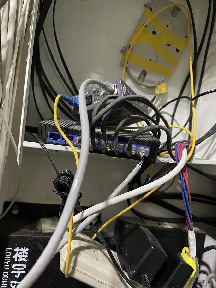 昆明杨林装备制造园公租房小区超清视频监控维修工程现场实拍
