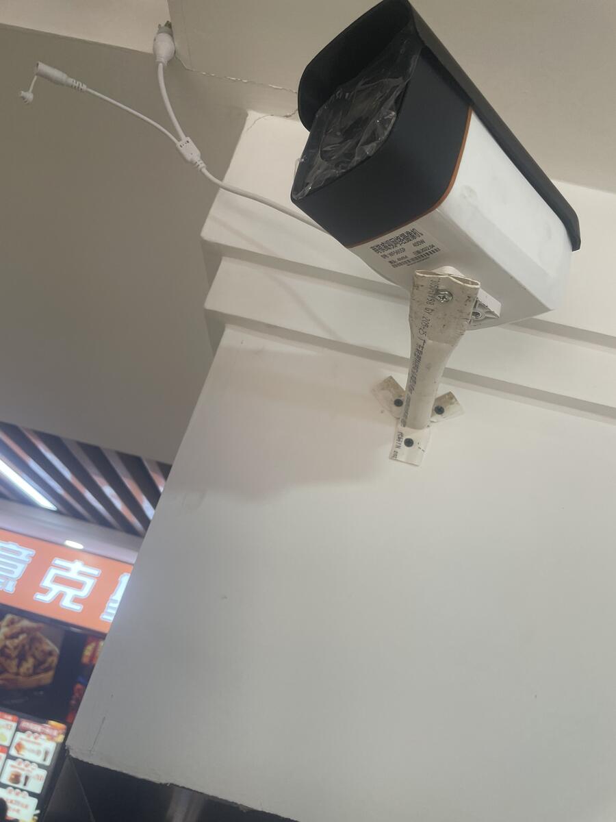 昆明经贸外事职业学院杨林校区全园区高清监控工程现场实拍