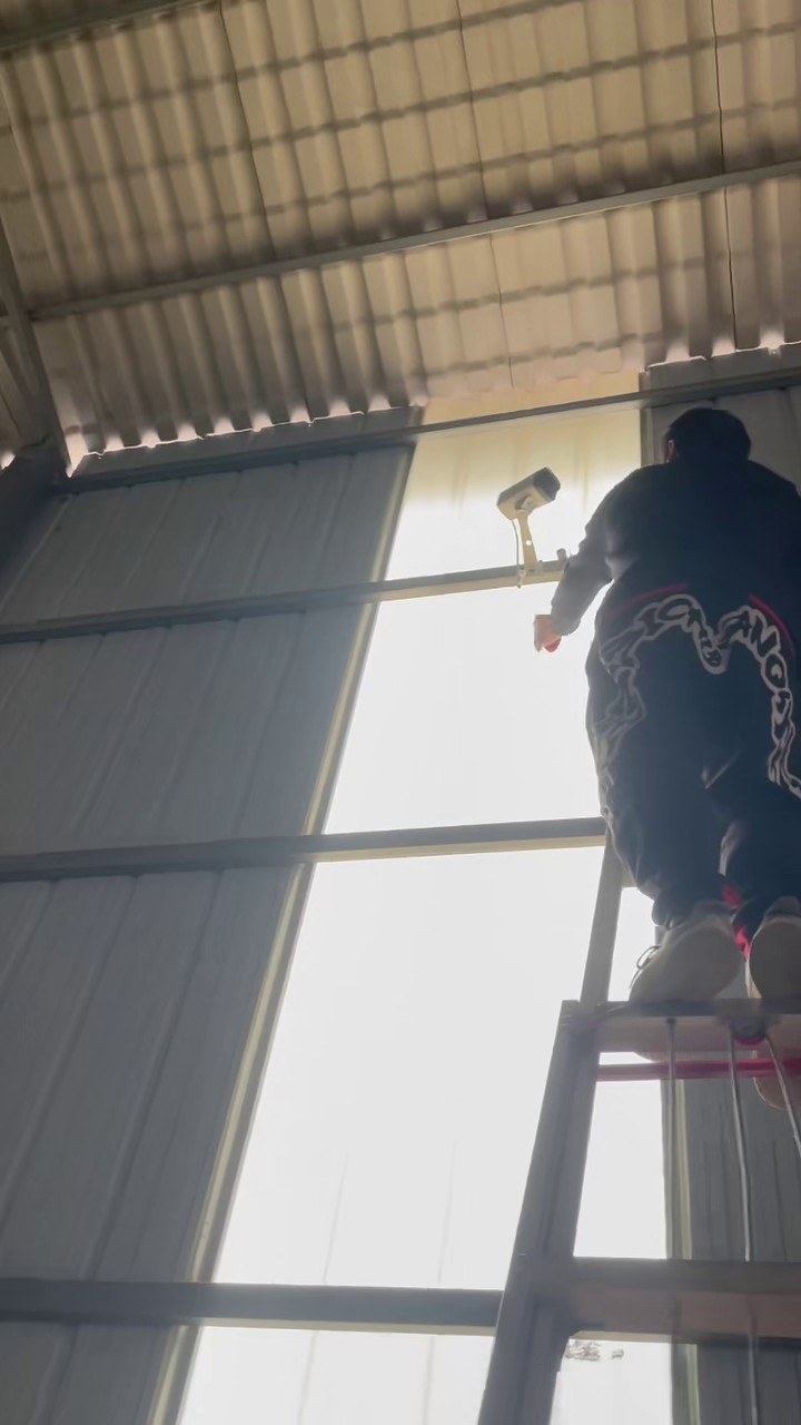 昆明韵达快递分拨网点海康威视600万高清监控安装工程现场实拍